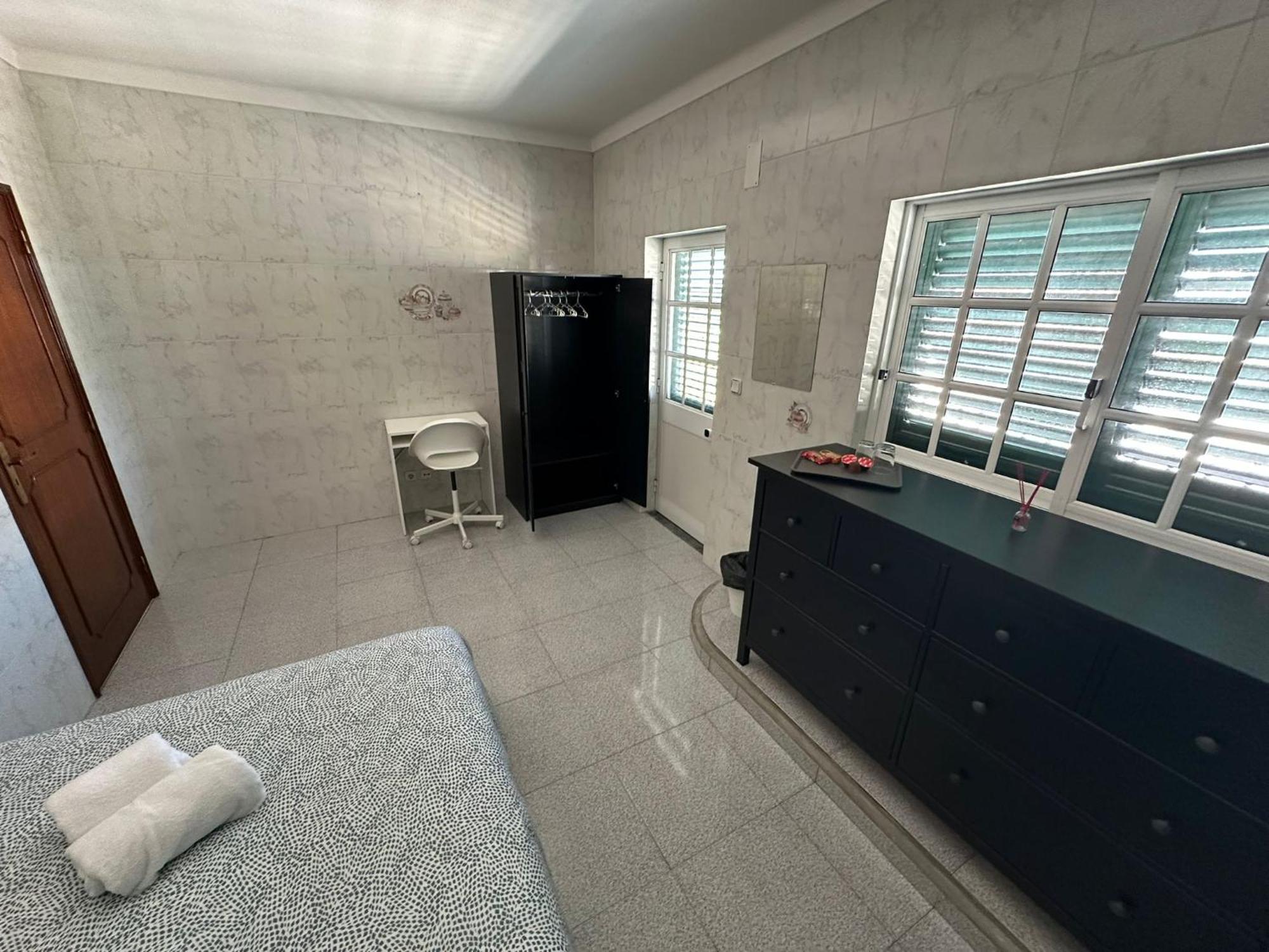 Quartos Em Arrentela Luaran gambar