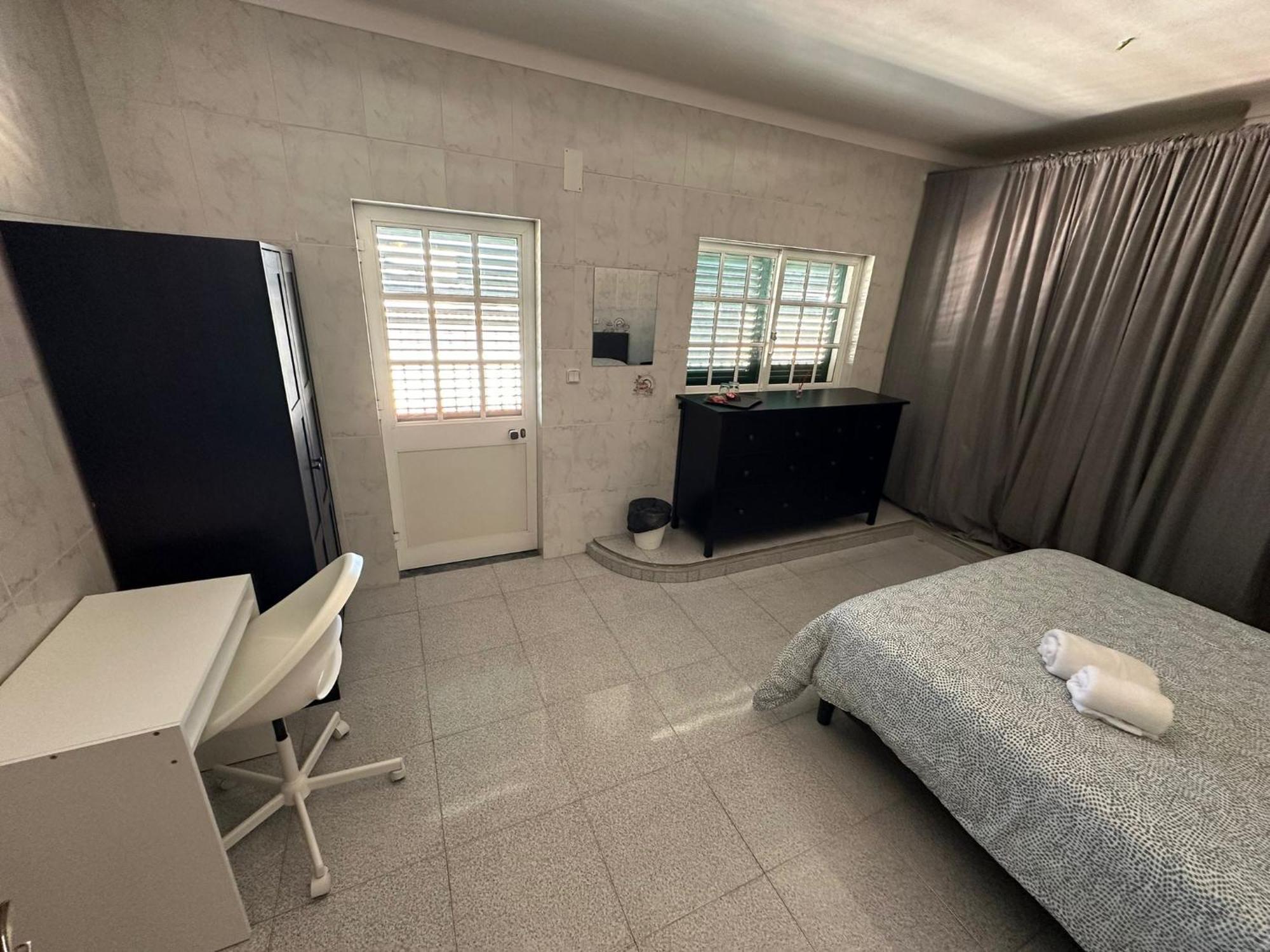 Quartos Em Arrentela Luaran gambar